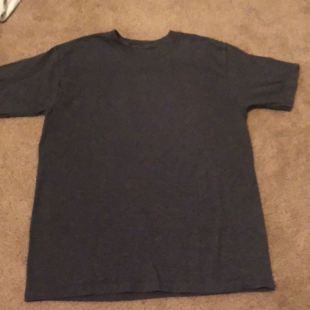 Boys gray Hanes solid t shirt